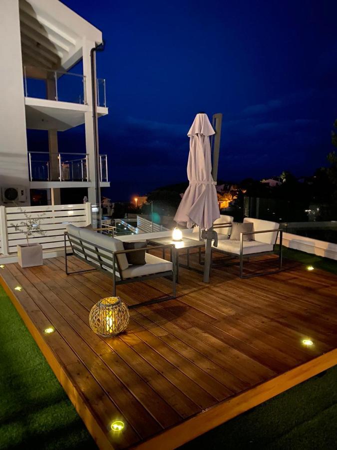 Ellavis Apartments מראה חיצוני תמונה