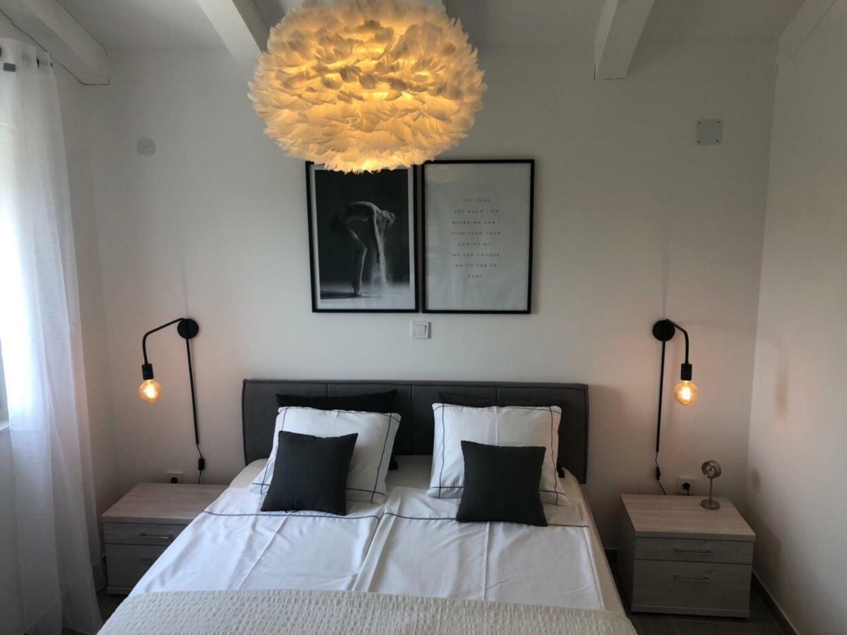 Ellavis Apartments מראה חיצוני תמונה