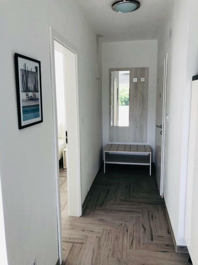 Ellavis Apartments מראה חיצוני תמונה